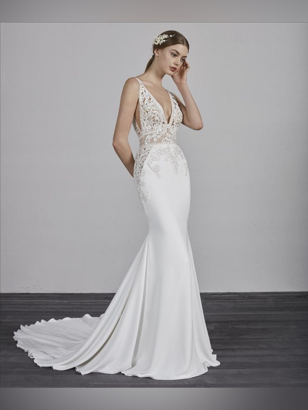 Pronovias "Emily"  Bridal Gown Off White 
Size 10